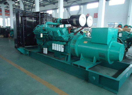 盈江800kw康明斯柴油发电机组图片 盈江800kw康明斯柴油发电机组图片